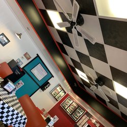 Malt Shop - Cool ceiling