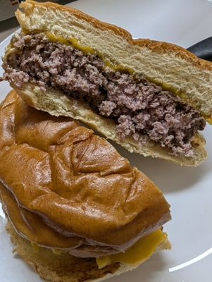 Chillers Grill by null