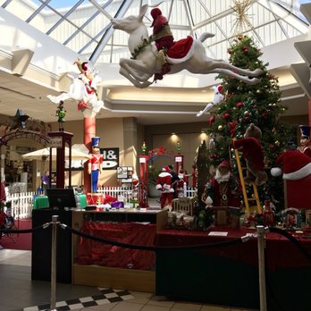 Clearview City Center - Shopping Centers Near Me - Metairie, Louisiana Clearview City Center - Shopping Centers Near Me - Metairie, Louisiana