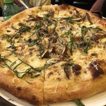 Il Focolare - Mushroom pizza. Amazing. Everything about it was perfect. - Pizza Near Me - Columbia, South Carolina