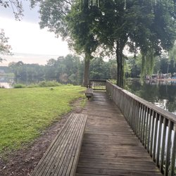 Stuart's Landing - Benches by the Kalamazoo River
