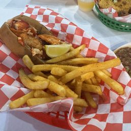 Twin Lobster Rolls