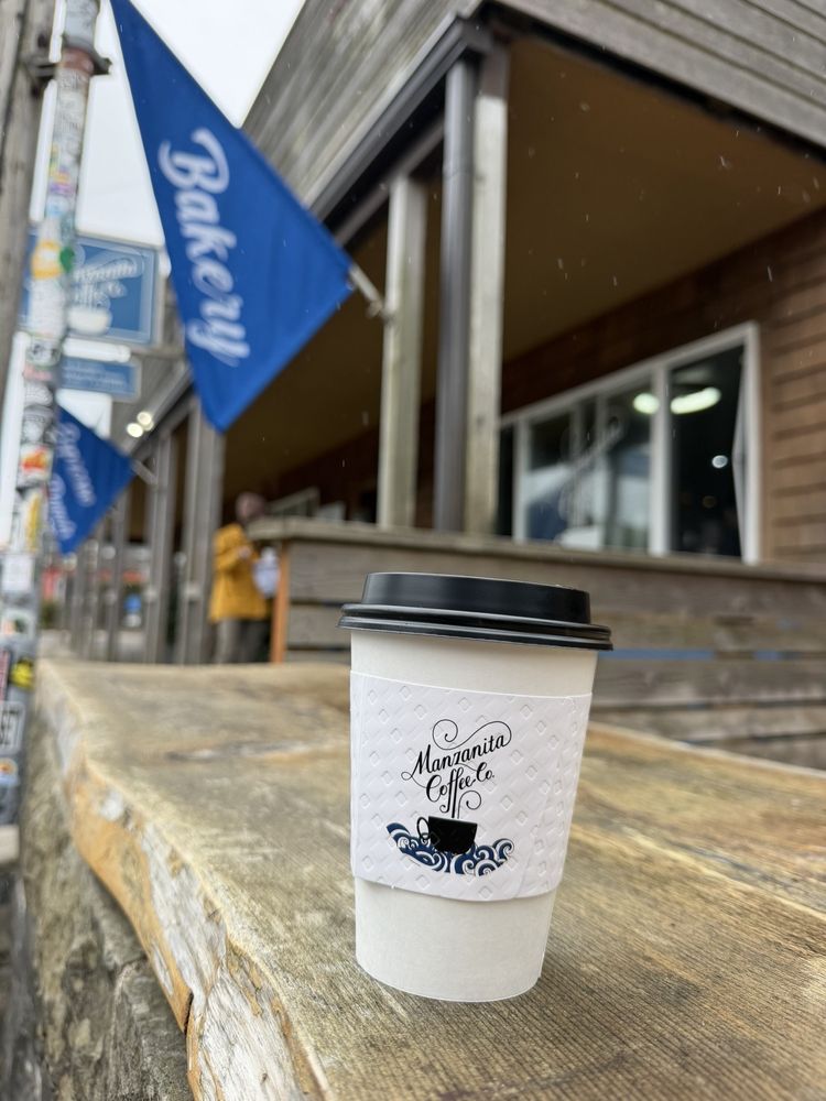 Manzanita Coffee Co Logo