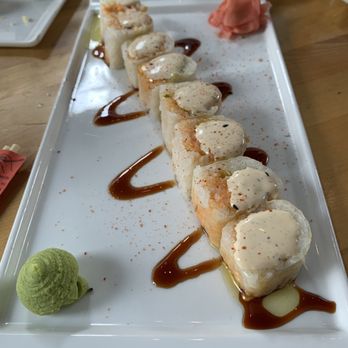 SuViche - Sushi and Ceviche - White hot heat roll - Sushi Bars Near Me - Miami, Florida SuViche - Sushi and Ceviche - White hot heat roll - Sushi Bars Near Me - Miami, Florida