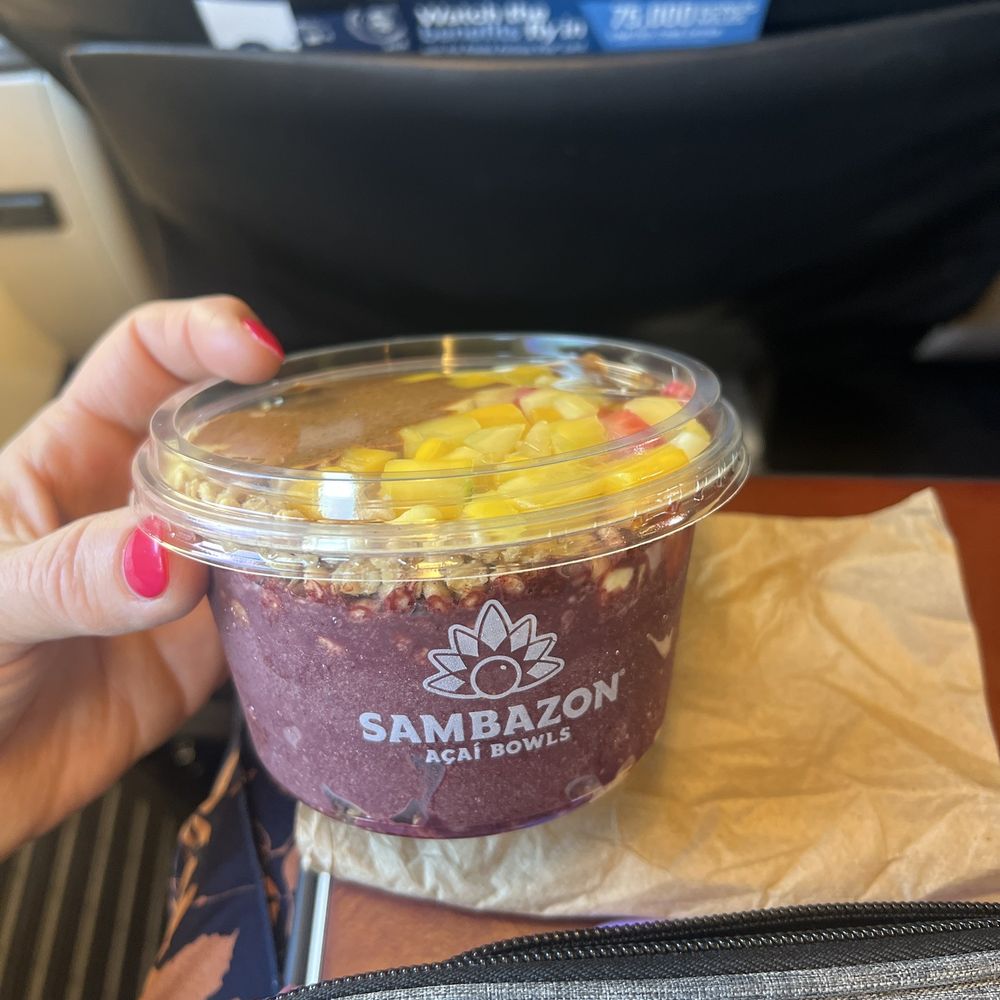 Açaí bowl Açaí bowl