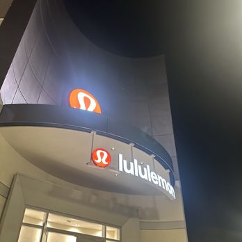 Lululemon - Women's Clothing Near Me - Anaheim, California Lululemon - Women's Clothing Near Me - Anaheim, California