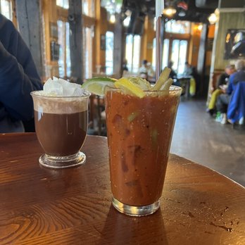 Auld Dubliner Tahoe - hot chocolate (left) bloody dub (right) - Irish Near Me - Olympic Valley, California