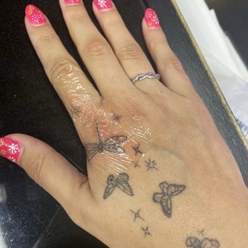 Me 2 Tattoo - Fine line tattooed hand, tattoos by Me2Tattoo - Tattoo Near Me - Memphis, Tennessee Me 2 Tattoo - Fine line tattooed hand, tattoos by Me2Tattoo - Tattoo Near Me - Memphis, Tennessee