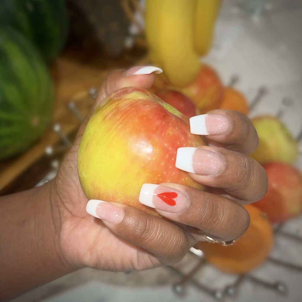 Pamper Nails Image