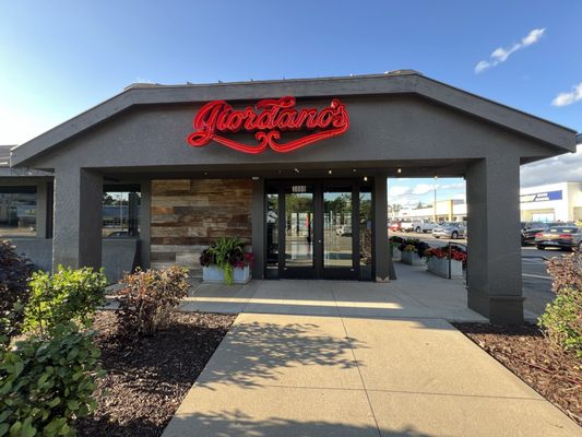 Giordano's by null