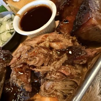 Lost Cowboy Brewing - FULL Cowboy BBQ Platter - Brewpubs Near Me - Nashua, New Hampshire