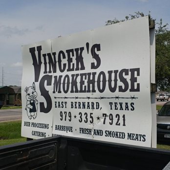 Vincek's Smokehouse - Street sign - Meat Shops Near Me - East Bernard, Texas