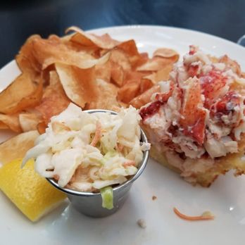 Row 34 - Seaport - Lobstah roll. - New American Near Me - Boston, Massachusetts