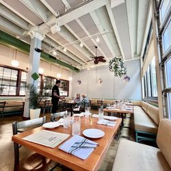 Big Tikka - Interior