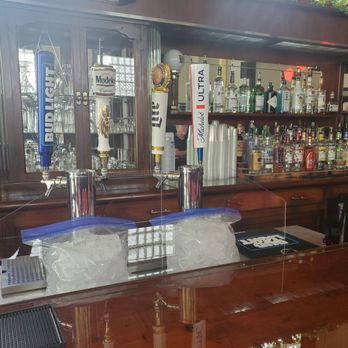Anchor & Rose Tavern - Taps - Bars Near Me - Hamilton, Ohio