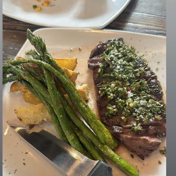 Blackwall Hitch - Wagyu Frites, Asparagus and Steak potatoes - New American Near Me - Baltimore, Maryland
