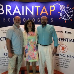 StartNew Medical, PC - Dr. Cardenas and Dr. Geoghean with BrainTap inventor Dr. Porter at the BrainTap boot camp in New Bern, NC.