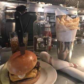 Au Cheval - Bars Near Me - Chicago, Illinois Au Cheval - Bars Near Me - Chicago, Illinois
