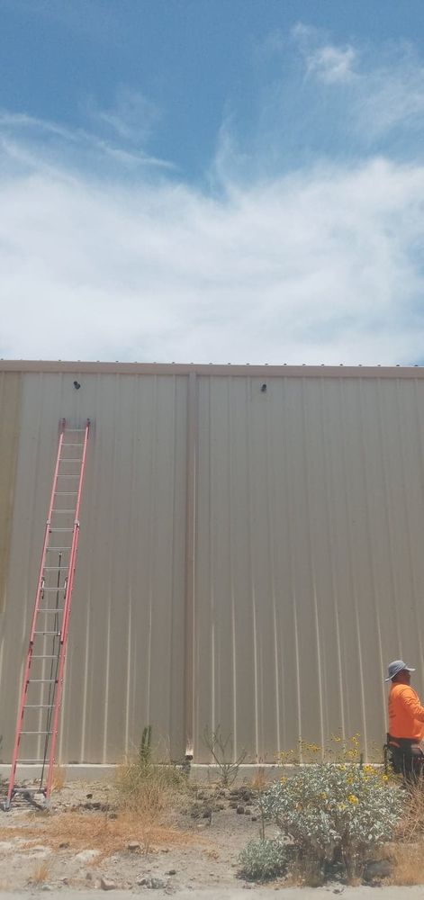 Slide of Berumen Roofing