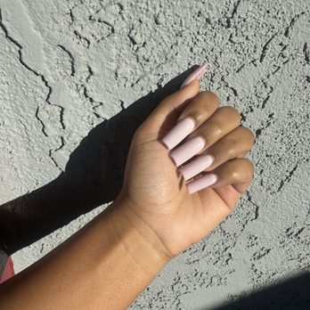 Divas Nails - Shape are - Nail Salons Near Me - Northridge, California