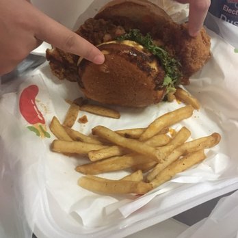 Chili's - Looks like oversized mcdonalds fries. Its so soggy & cold. I doubted the bad reviews & gave it a try but i was wrong! Never again delivery. - American Near Me - Rancho Cucamonga, California