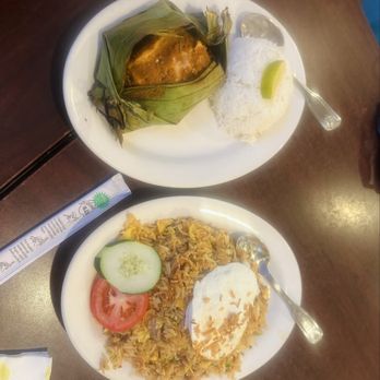 Lime Tree Southeast Asian Kitchen - Baked Salmon, fried rice - Malaysian Near Me - San Francisco, California Lime Tree Southeast Asian Kitchen - Baked Salmon, fried rice - Malaysian Near Me - San Francisco, California