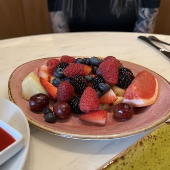 Blue Aster - Fruit Platter - Breakfast & Brunch Near Me - Nashville, Tennessee