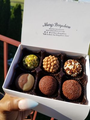 Mary's Brigadeiro by null