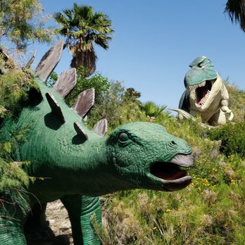 Cabazon Dinosaurs - Museums Near Me - Cabazon, California