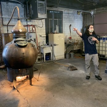 James E Pepper Distillery - This is the still used in making spirits - Distilleries Near Me - Lexington, Kentucky James E Pepper Distillery - This is the still used in making spirits - Distilleries Near Me - Lexington, Kentucky