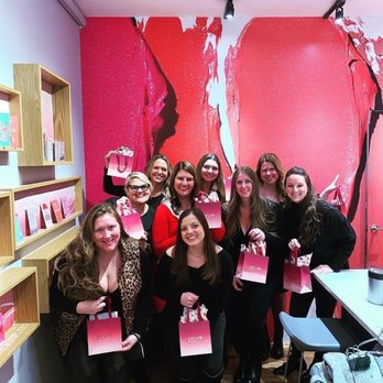 Lip Lab - The full crew with our goody bags! Those smiles don't lie! - Cosmetics & Beauty Supply Near Me - New York, New York