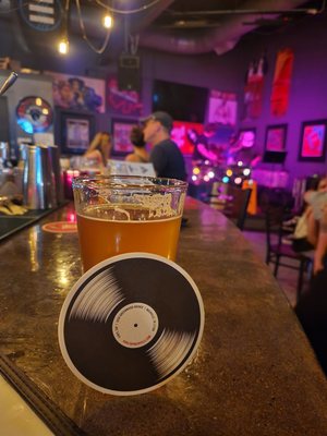 Vinyl Tap by null