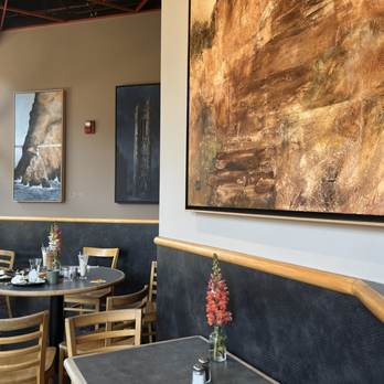 Cafe Borrone - Artwork + table setting - Breakfast & Brunch Near Me - Menlo Park, California Cafe Borrone - Artwork + table setting - Breakfast & Brunch Near Me - Menlo Park, California