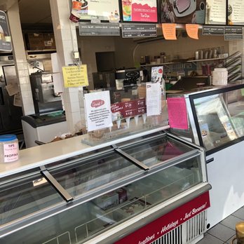 Carvel - Inside - Ice Cream & Frozen Yogurt Near Me - Trenton, New Jersey Carvel - Inside - Ice Cream & Frozen Yogurt Near Me - Trenton, New Jersey