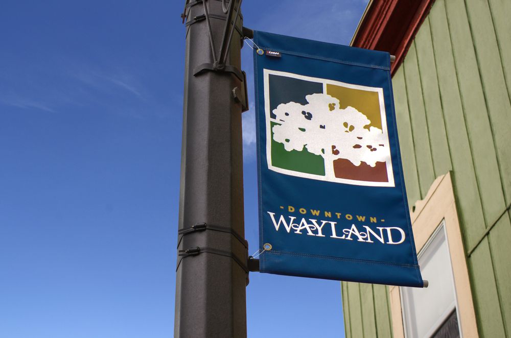 CONSORT DISPLAY GROUP 2129 Portage St, Kalamazoo, Michigan Trophy