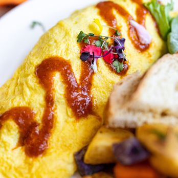 Lapisara Eatery - Thai Panang Omelet ($24) - Breakfast & Brunch Near Me - San Francisco, California
