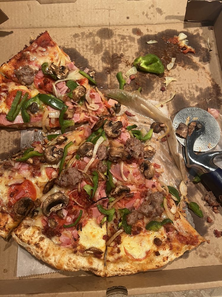 Leoni's Pizzeria