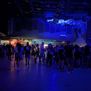 Emo's Austin - Music Venues Near Me - Austin, Texas