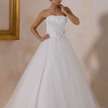 Fifi Bridal & Prom - Romantica Jennifer - Bridal Near Me - Ripley, DBY Fifi Bridal & Prom - Romantica Jennifer - Bridal Near Me - Ripley, DBY