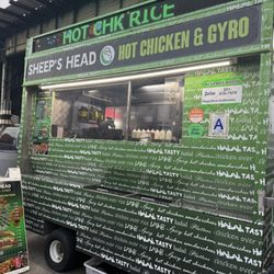 Sheep’s Head Hot Chicken & Gyros - The cart