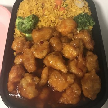 China Taste Tong - General Tso's chicken-good chicken, crunchy, and flavorful. Medium spice was not spicy. - Chinese Near Me - Zephyrhills, Florida China Taste Tong - General Tso's chicken-good chicken, crunchy, and flavorful. Medium spice was not spicy. - Chinese Near Me - Zephyrhills, Florida