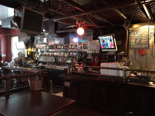 Lucky's Bar by null