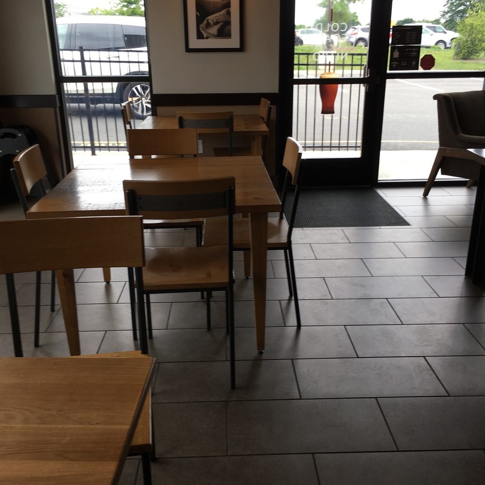 Starbucks - Coffee & Tea Near Me - Fredericksburg, Virginia Starbucks - Coffee & Tea Near Me - Fredericksburg, Virginia