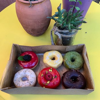 Good Town Doughnuts - Mini donut sampler pack - Donuts Near Me - Costa Mesa, California Good Town Doughnuts - Mini donut sampler pack - Donuts Near Me - Costa Mesa, California