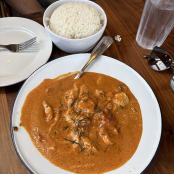 Kwan Kitchen - Thai Near Me - Pasadena, California