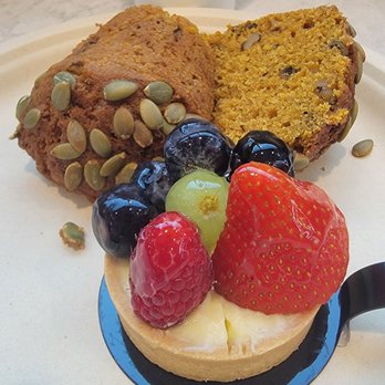 Central Market - Pumpkin Walnut Muff, Fresh Fruit Tart in the Coffee Shop! - Grocery Near Me - Dallas, Texas Central Market - Pumpkin Walnut Muff, Fresh Fruit Tart in the Coffee Shop! - Grocery Near Me - Dallas, Texas