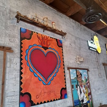 Burritoholics - Beer Bar Near Me - Mesa, Arizona