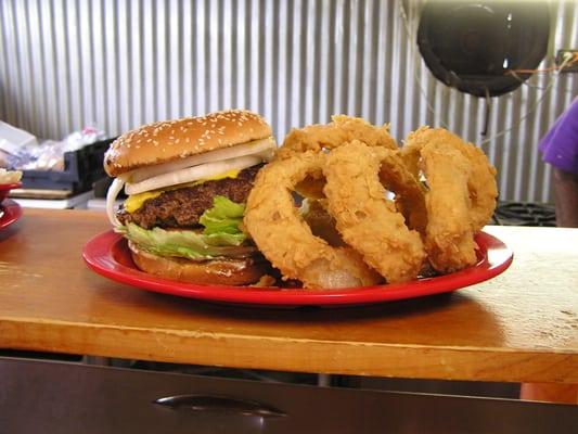 Twin Oaks BBQ by null