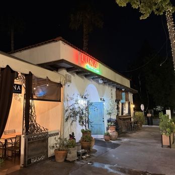 LUNA Mexican Kitchen - Exterior at Lunchtime - Mexican Near Me - San Jose, California LUNA Mexican Kitchen - Exterior at Lunchtime - Mexican Near Me - San Jose, California