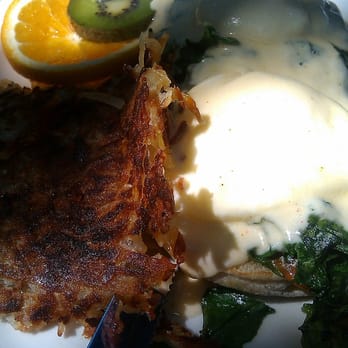 Half Day Cafe - California Benedict - Breakfast & Brunch Near Me - Kentfield, California Half Day Cafe - California Benedict - Breakfast & Brunch Near Me - Kentfield, California
